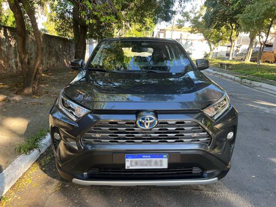TOYOTA RAV4 2.5 VVT-IE HYBRID S AWD CVT TOYOTA RAV4 2.5 VVT-IE HYBRID S AWD CVT